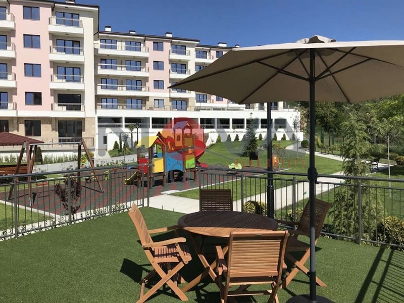 Продава се Двустаен апартамент в Варна, Виница - 88 кв.м за 760 €/кв.м - Снимка #8