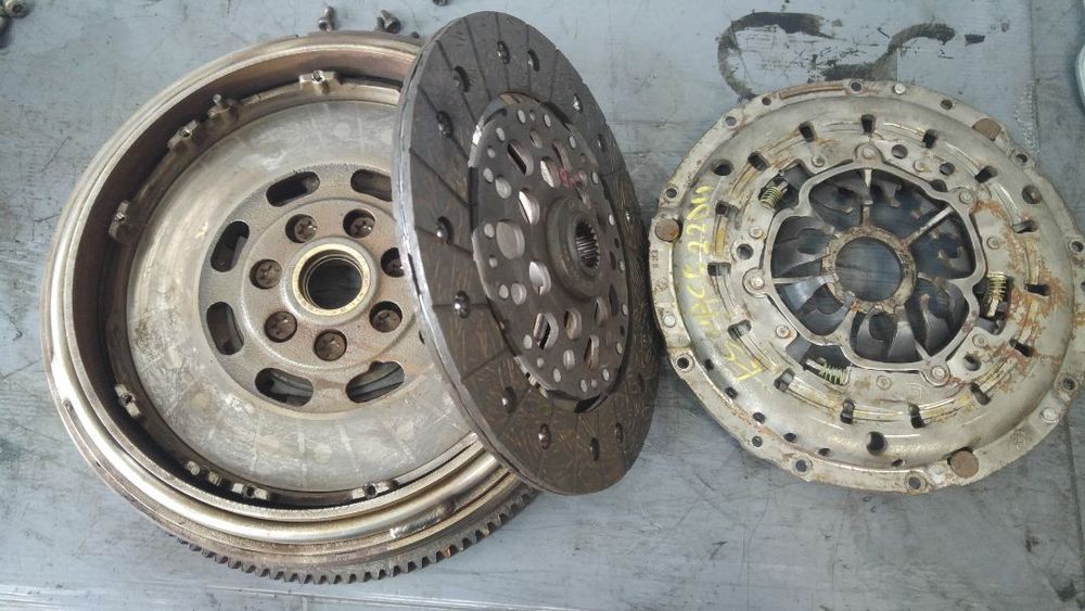 kit ambreiaj 2.2 dci renault espace disc 9.0 mm 8200223932