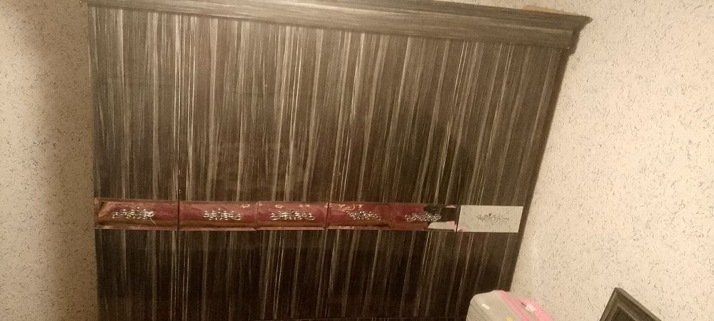 Yotoqxona mebel divan va shkaf