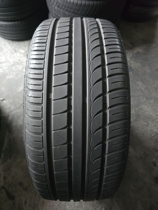 Austone 225/40 R19 93Y vară