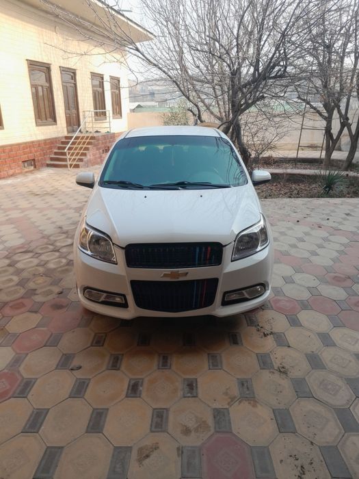 Neksiya 3 Srochno sotiladi
Yili 2019+2020
Yuryani 93000
Karobka mexani