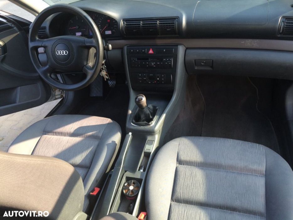 AUDI A4 2000 — imagine 4