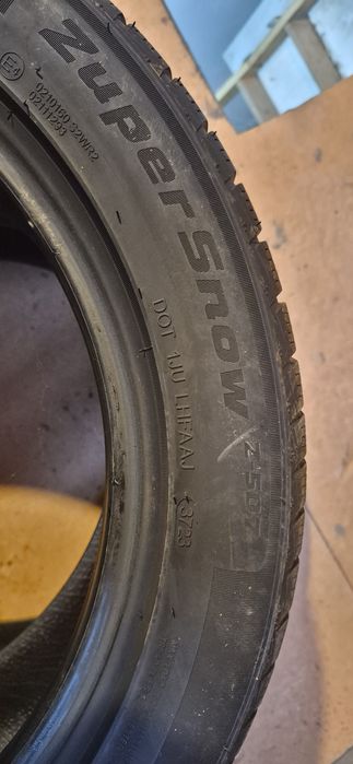 Vand 2 anvelope 225/50 r17 iarna