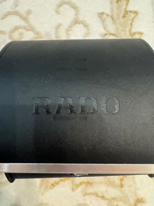 Продам часы Rado унисекс оригинал