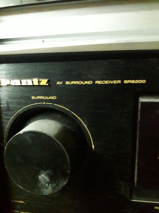 Усилвател и две пасивни тонколони Soundking J 215.