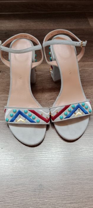 Женская обувь летняя