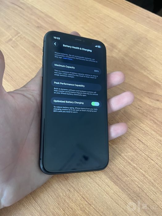 Iphone 11 sotiladi