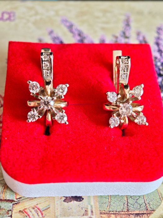 Серьги с бриллиантами