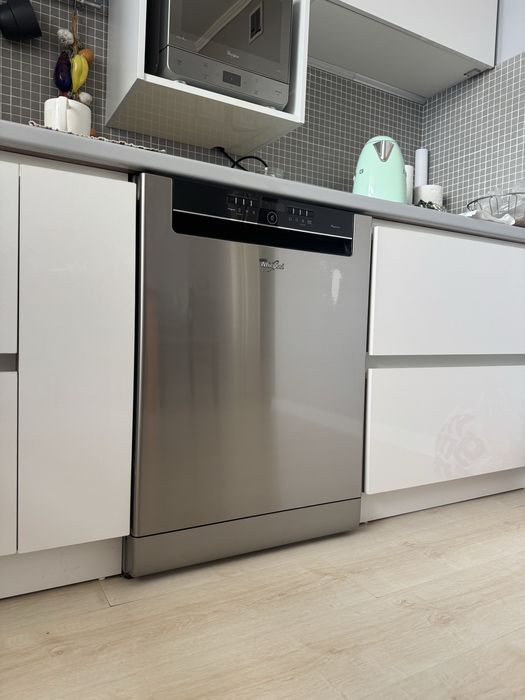 Посудомойка Whirlpool ADPF 872 IX