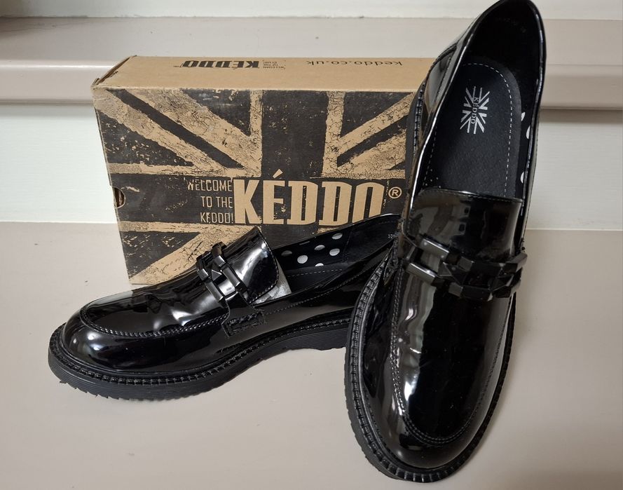 Туфли школьные для девочки 39 размера  Keddo