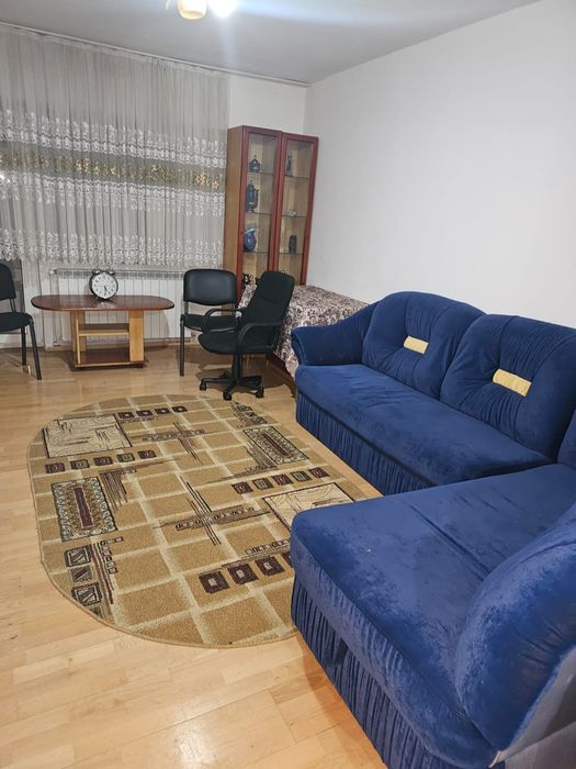 Inchiriez apartament 2 cam.Centru Bacau