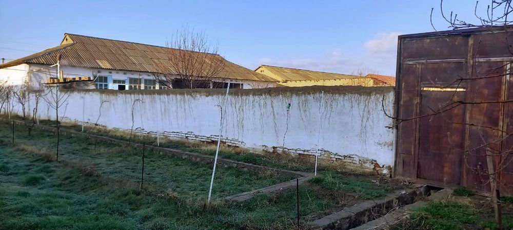 Ховли сотилади 6 сотихли, Навоий Кармана Нарпай 5-бу́лим навру́з махал