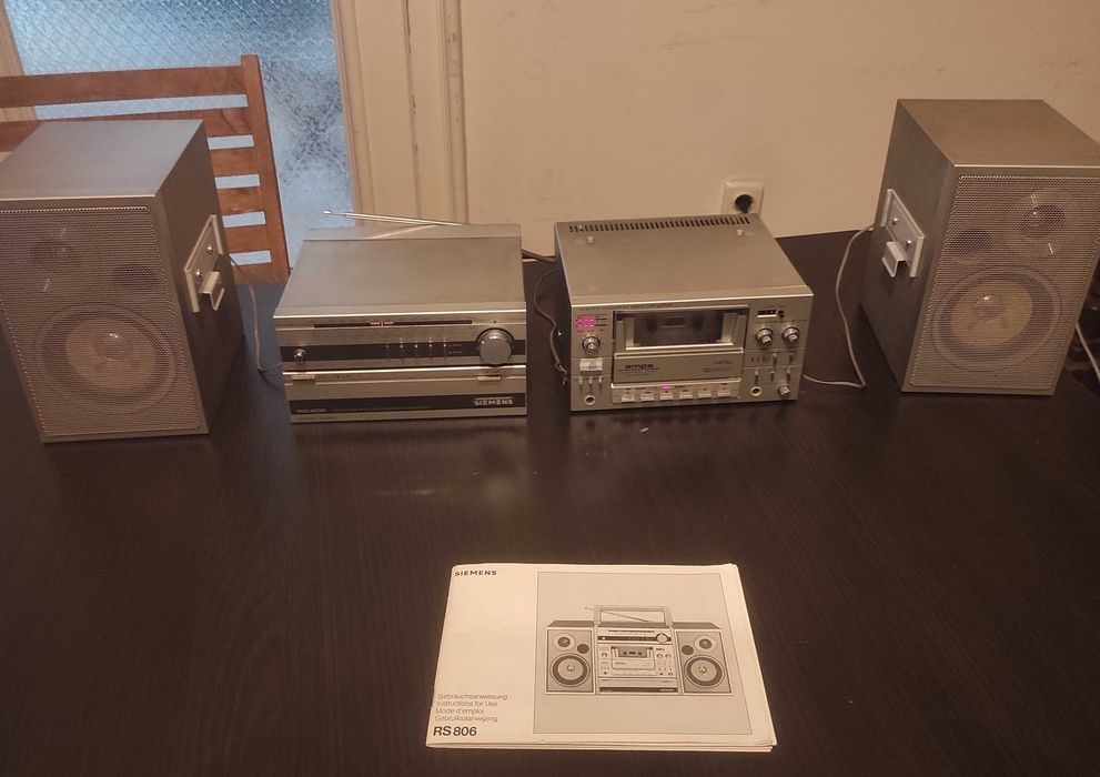 Продавам микро аудио система (радио-касетофон) Siemens rs806