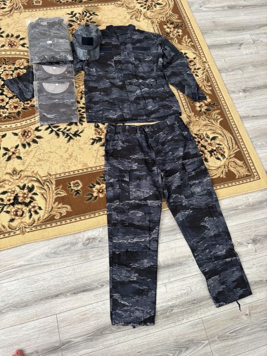 Продам военную форму за 20к