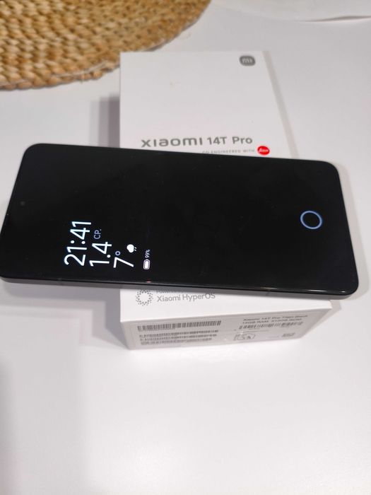 Продавам Xiaomi 14T Pro, 12 GB Ram, 512 GB памет