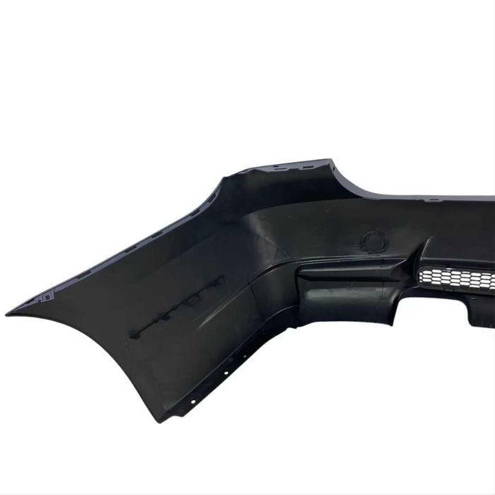 М3 пакет брони за BMW E90 седан (05-08) с отвори за халогени, бмв е90