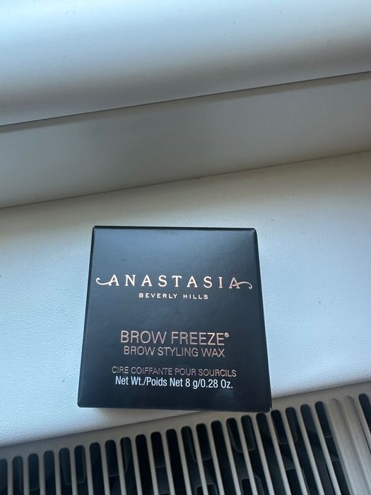 Фиксиращ гел за вежди Anastasia Beverly Hills