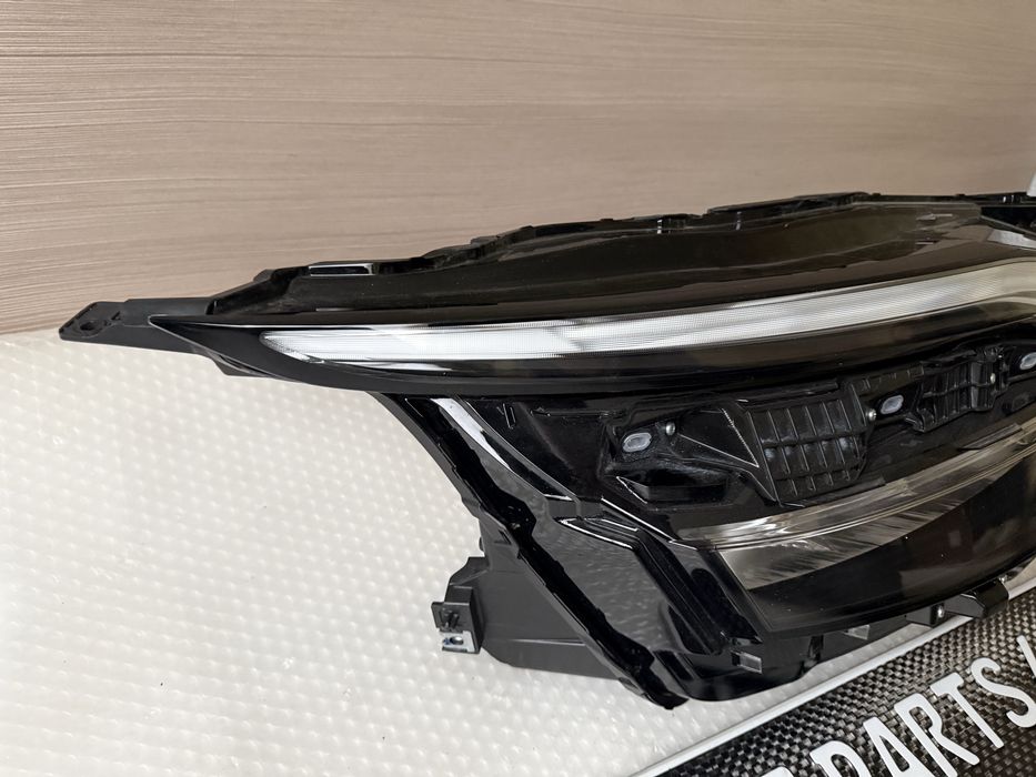 Фар десен Nissan Qashqai J12 FULL LED Нисан Кашкай
