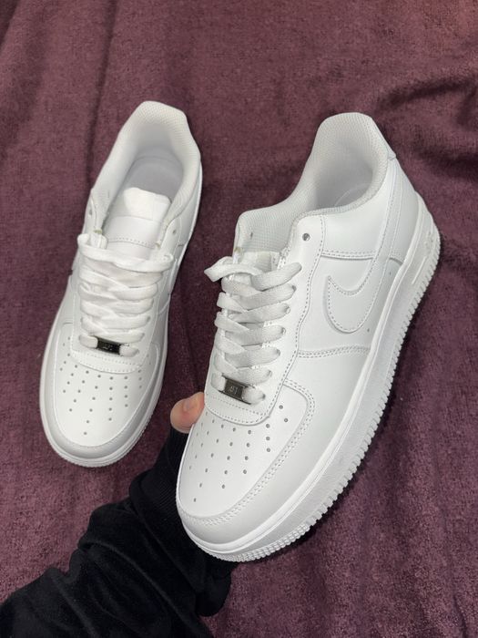Nike Air Force 42 Noi Alb Albi