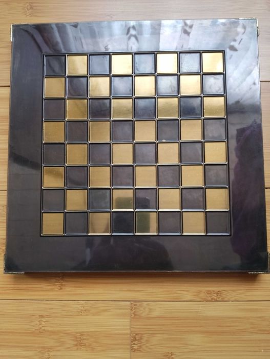 Sah Manopoulos de lux cu piese metalice