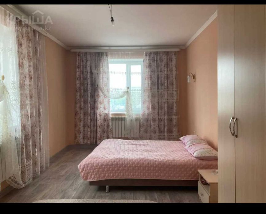Продам коттедж+частный+летняя кухня