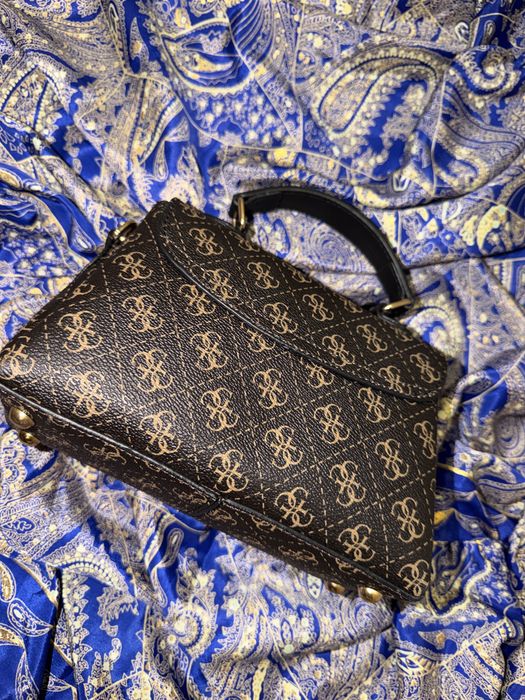 Geanta Guess de dama