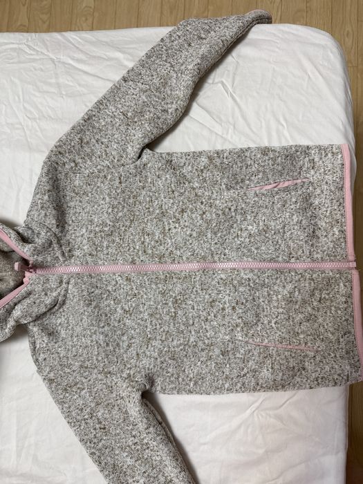 Продам теплый свитер оригинал H&M