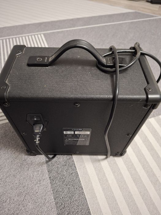 Комбо усилитель Line 6 Spider V20