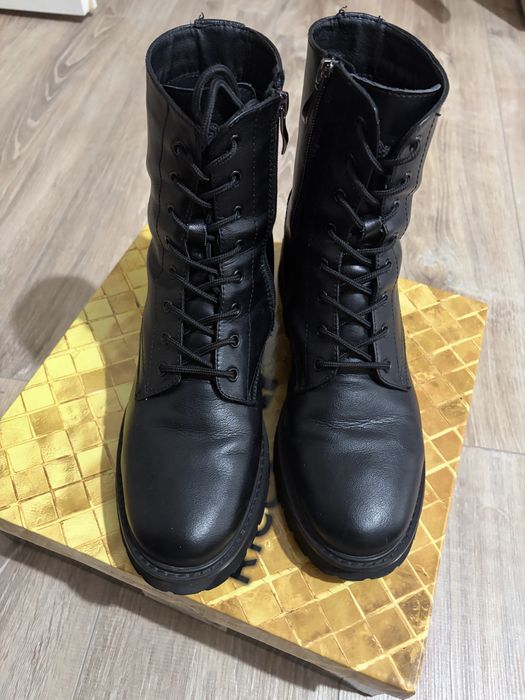 Дамски черни боти естествена кожа размер 41