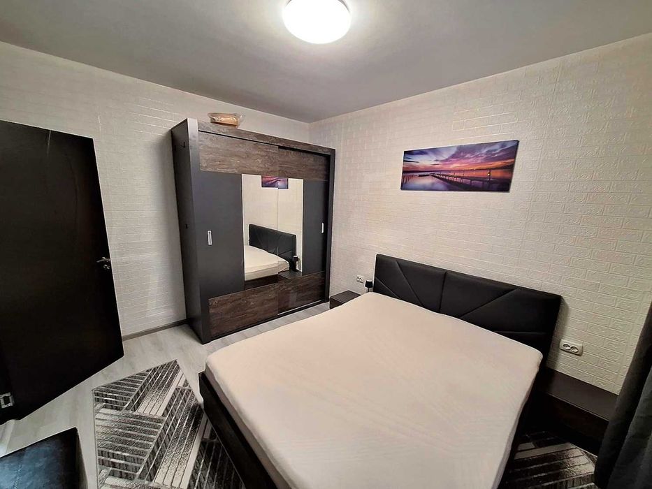 Тристаен апартамент | Широк център | Благоевград