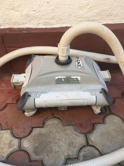 Aspirator  intex ptr piscina