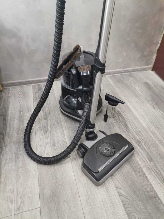 Прахосмукачка Rainbow