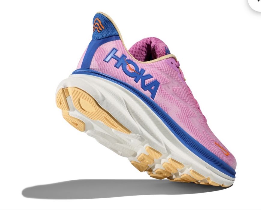 Дамски маратонки Hoka Clifton 9