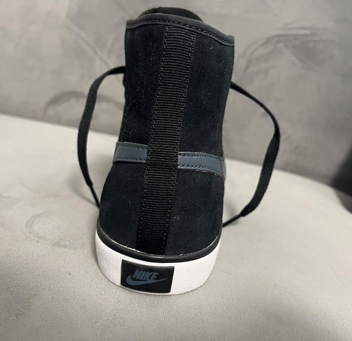 Маратонки Nike 44 номер