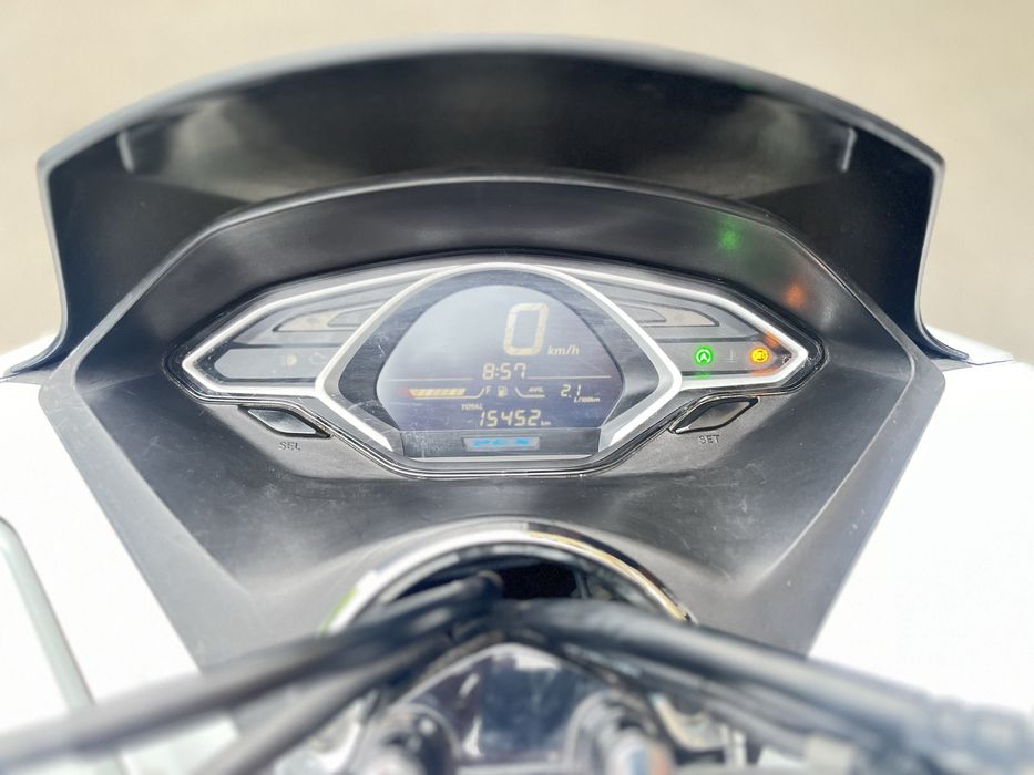 2 БРОЯ *** Honda PCX 125