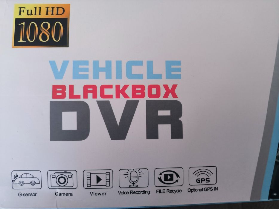 Срочно продам Видеорегистратор +зеркало