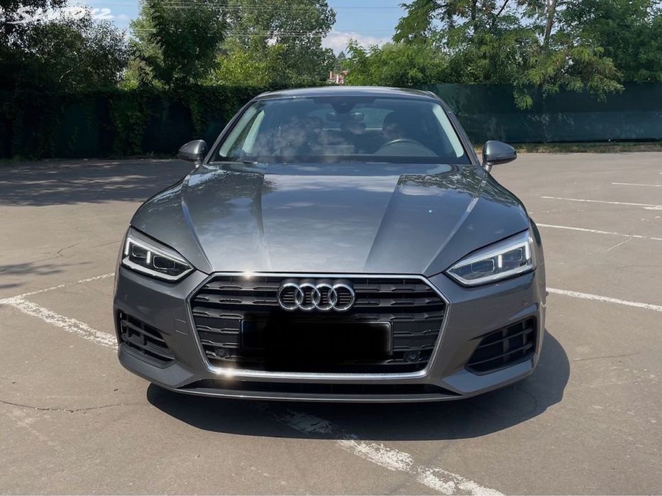 Audi A5 2.0TDI на части