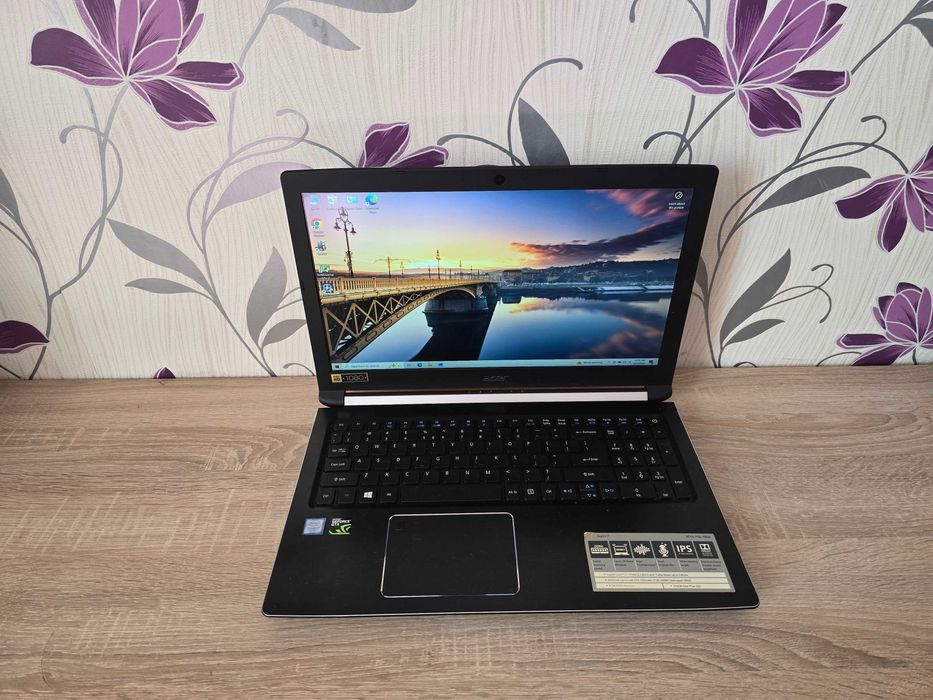 Aspire 7 | i7-7700HQ | GTX 1050 |
