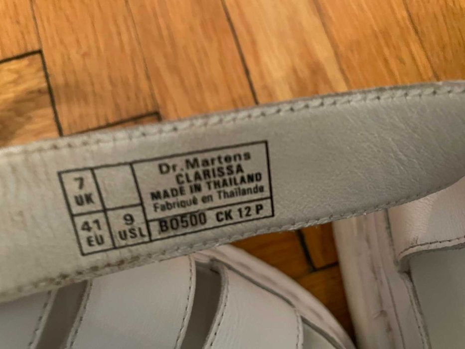 Сандали дамски Dr Martens модел Clarissa