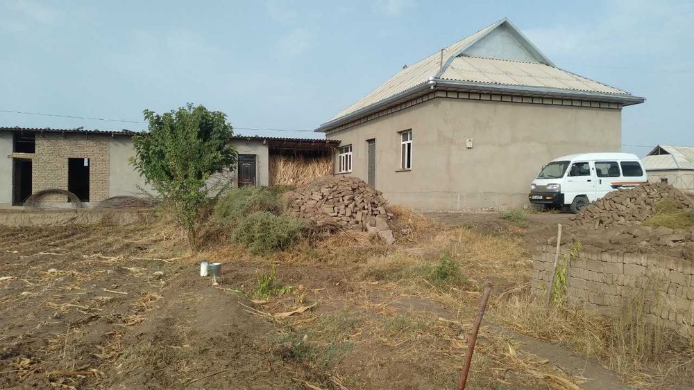 30 sotoxli Uy joy sotiladi