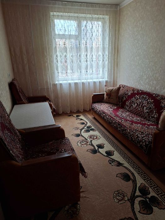 Продаётся 3-х комнатная квартира в городе Нурафшон