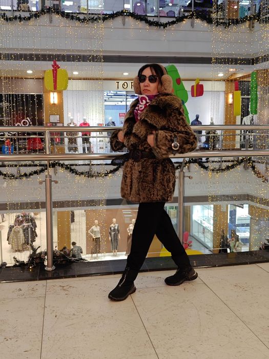 Шуба какракуль натуральная