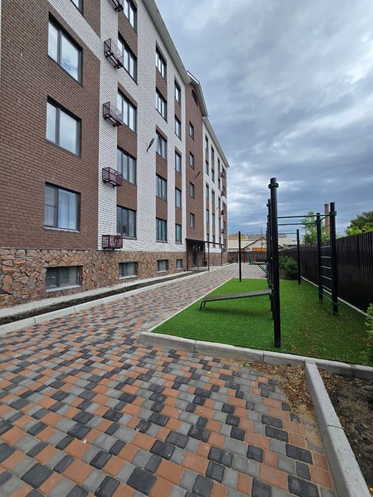 Продается 3 комн.квартира район Цемпоселок