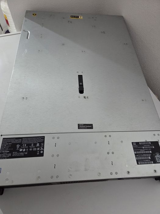 Server HP ProLiant DL380 Gen10 CTO – 8x SFF | 2x 800W PSU