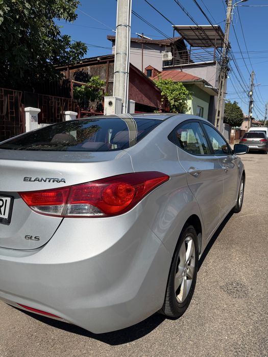 Hyunday elantra 2012