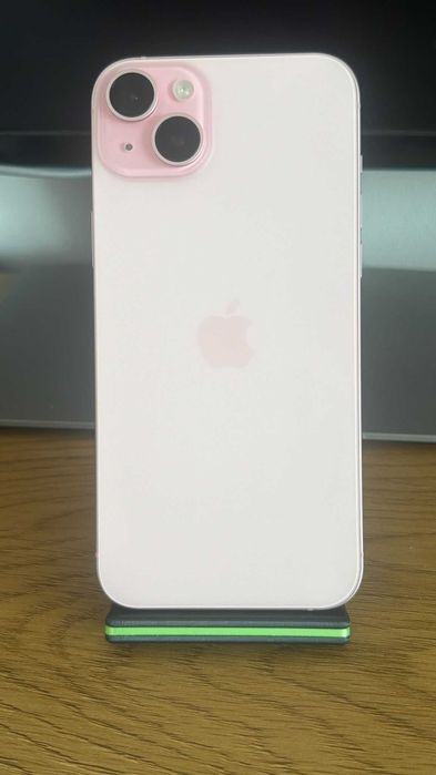 Apple 15Plus IPhone Roz Impecabil 10 din 10 , 128 Gb , Sanatate baterie 90%