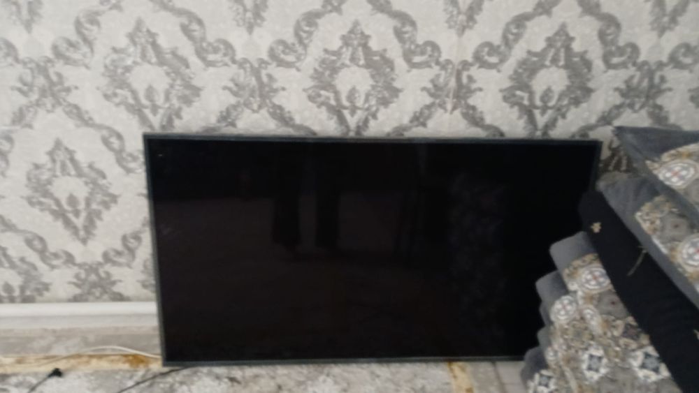 Продам Телевизор LG Smart TV