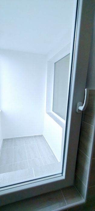 Vând garsonieră Brasov