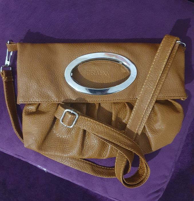 Дамска чанта Prada