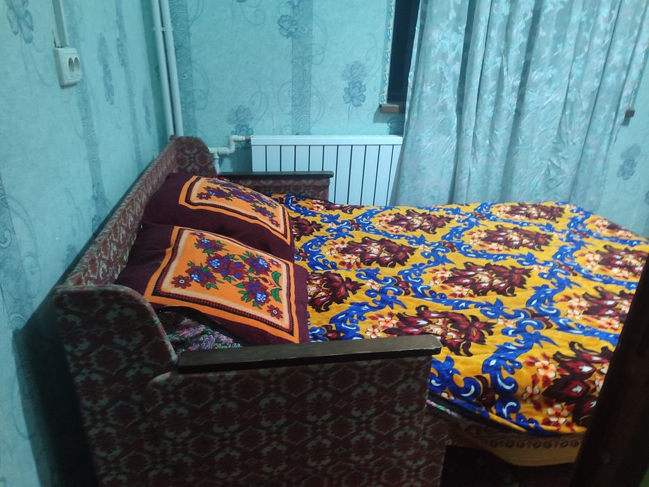 2 xona 2-qavatdan uy sotiladi